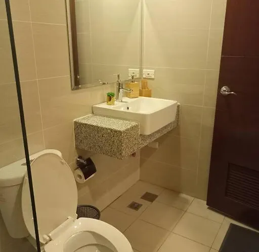 Beautiful High End In Center, Apartment