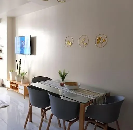 Beautiful High End In Center, Apartment *