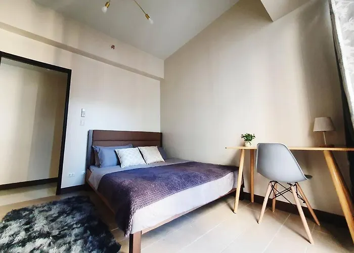 Beautiful High End In Center, Apartment