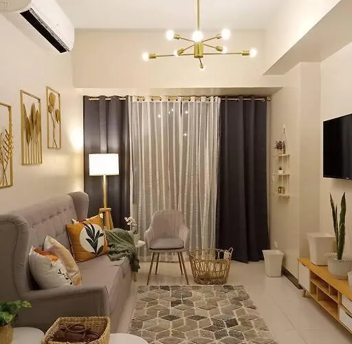 Beautiful High End In Center, Manila